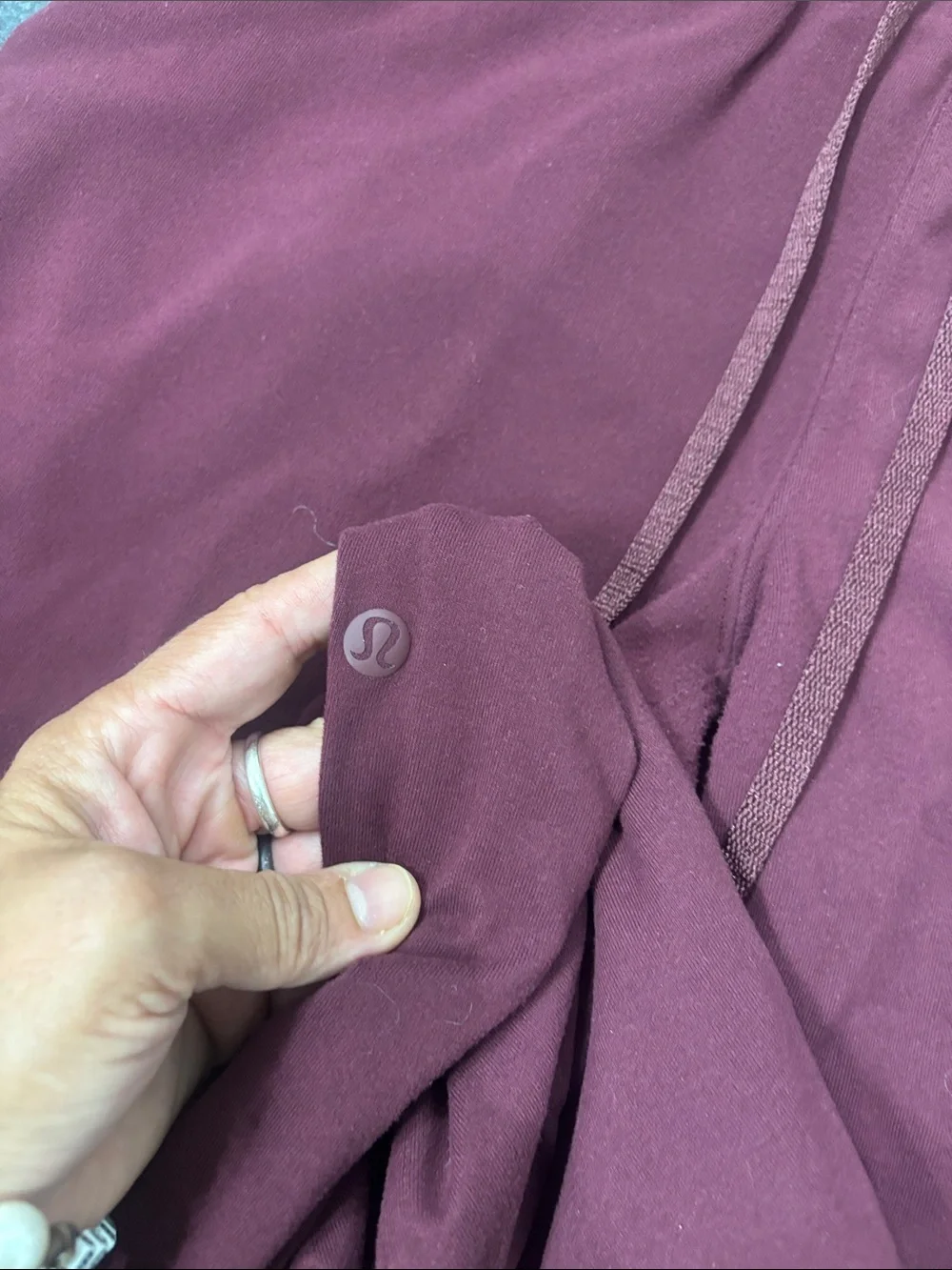 **FLAWED lulu joggers